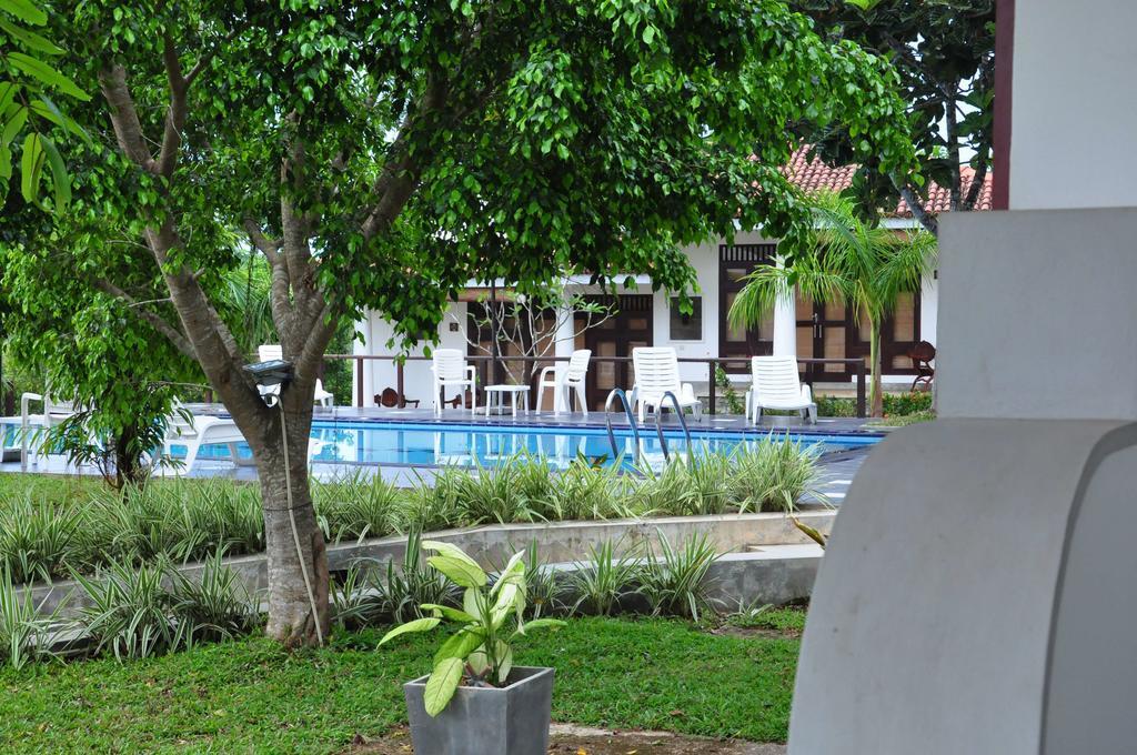 Fort Edge Retreat Unawatuna Buitenkant foto
