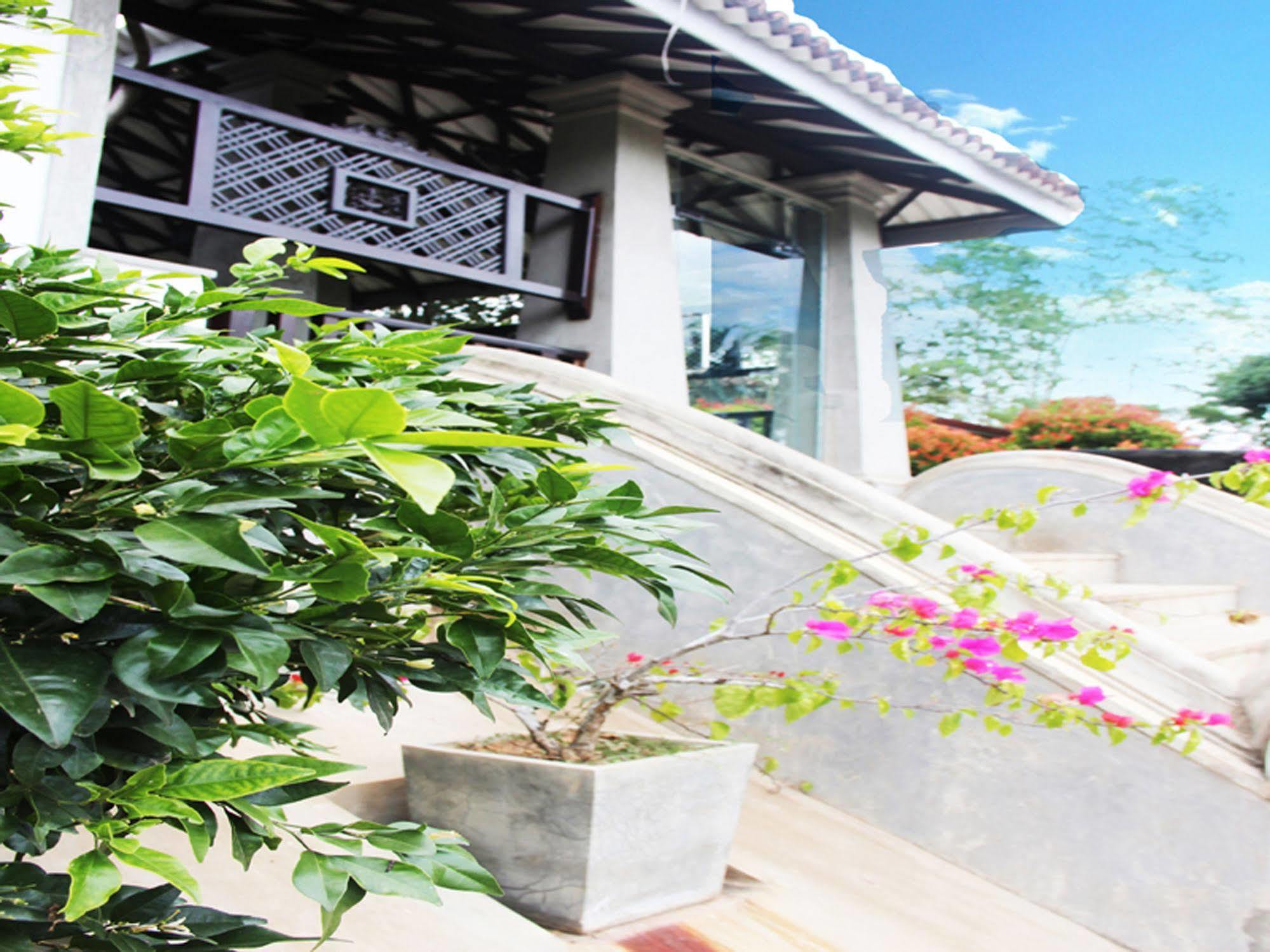 Fort Edge Retreat Unawatuna Buitenkant foto