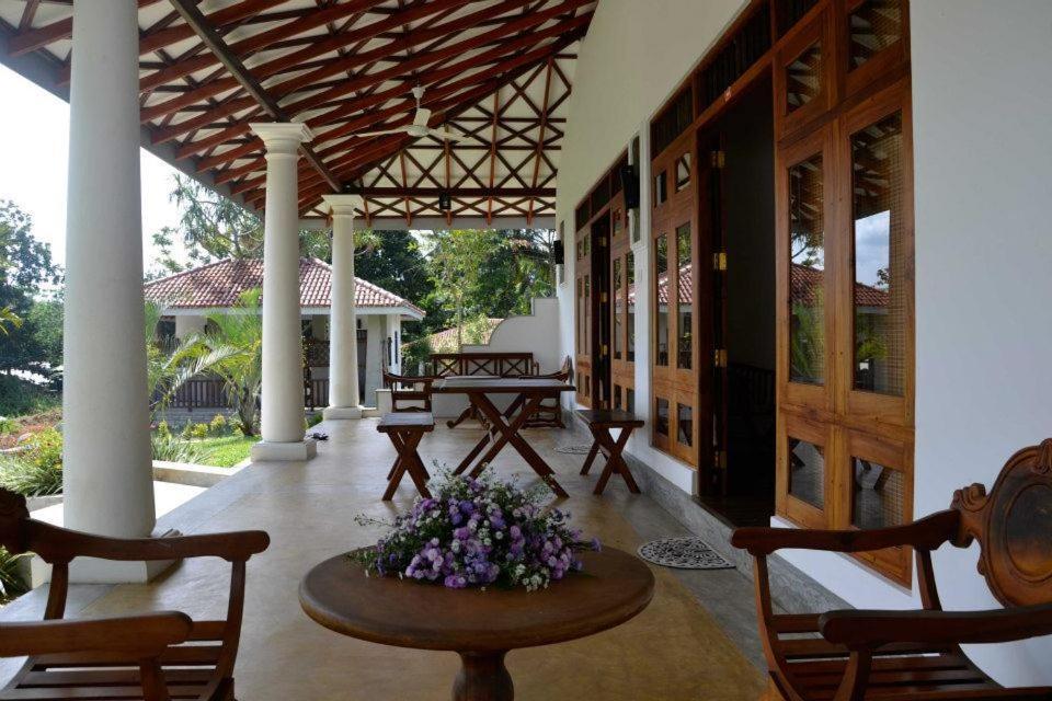 Fort Edge Retreat Unawatuna Buitenkant foto