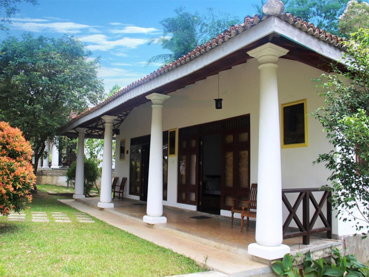 Fort Edge Retreat Unawatuna Buitenkant foto
